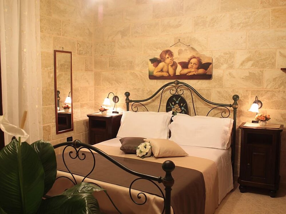 Basic Double Room - Photo 6