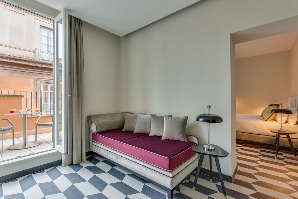 City Suite, Terrace, City View