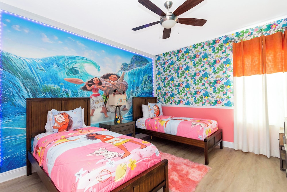 Gorgeous 6Bd w Pool Close to Disney 7650 Encore Resort, Photo 18