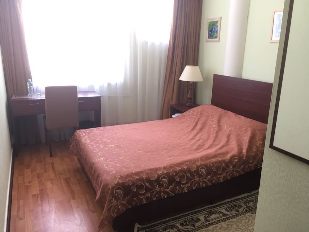 Economy Double Room photo 1