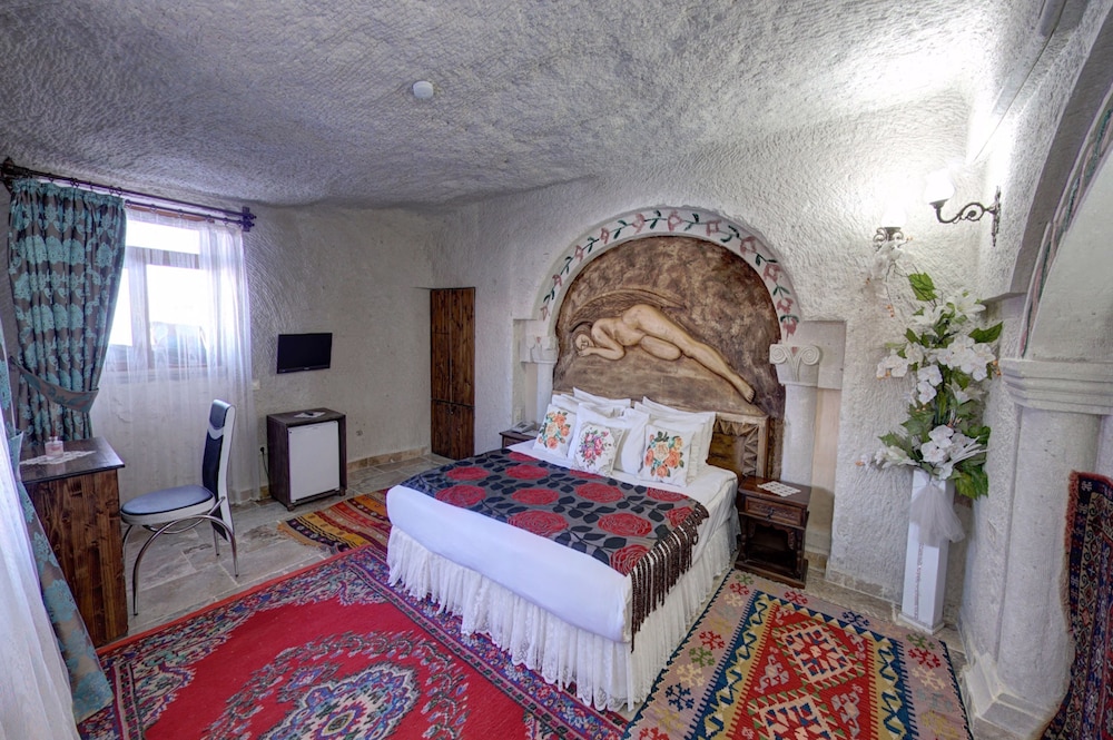 Comfort Suite, 1 Bedroom (Cave ) photo 1