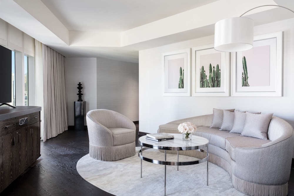 Suite, 1 Bedroom (City View) - Photo 6