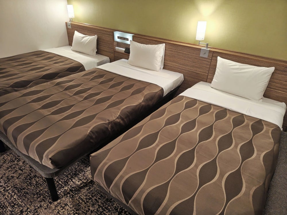 Triple Room, 3 Twin Beds, Non Smoking photo 2