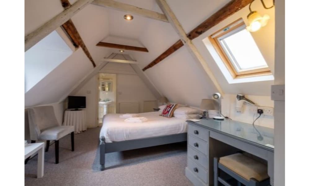 Superior Triple Room, Multiple Beds (Attic) photo 3