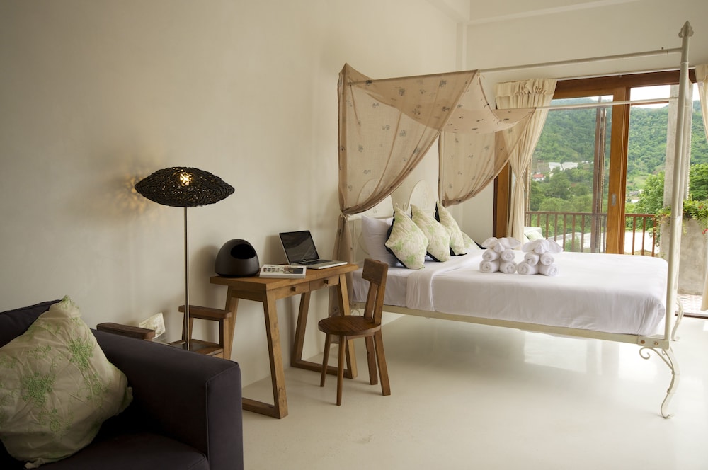 Suite con Vista a la Montaña y Jacuzzi