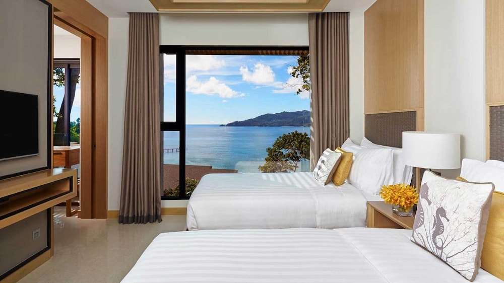 Suite, 2 Bedrooms (Ocean Coral Lounge) - Photo 1
