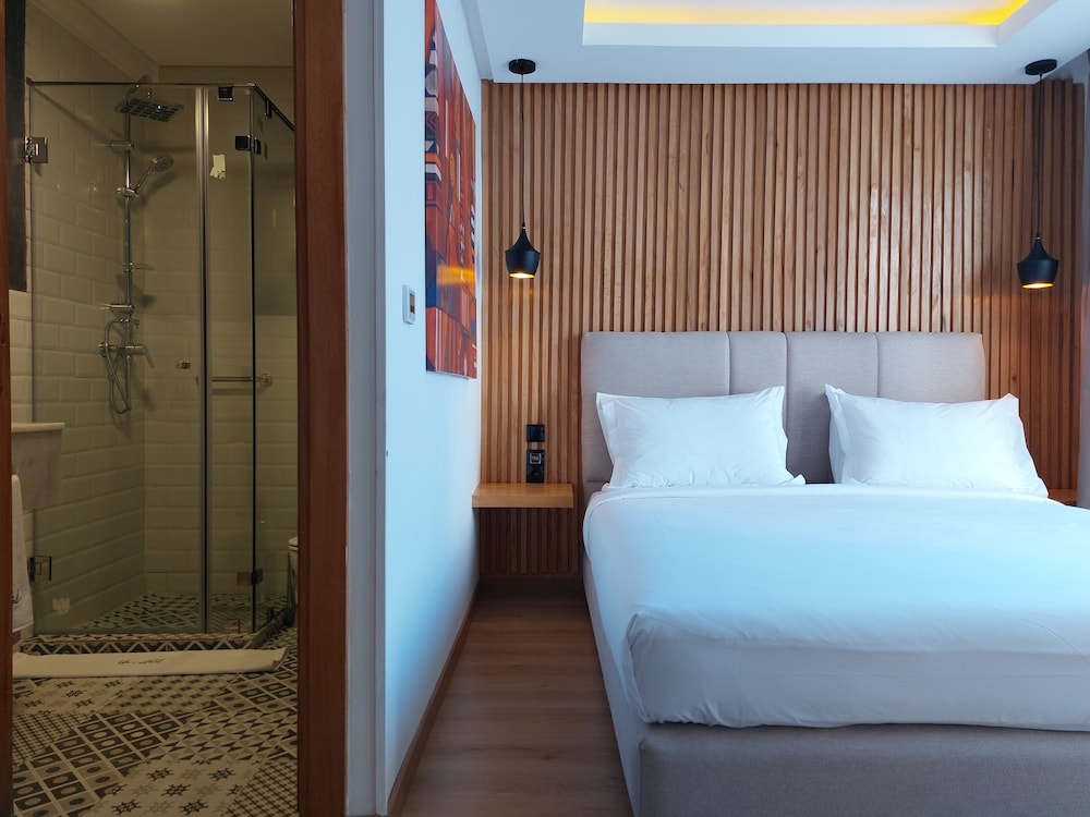 Deluxe Double Room - Photo 7
