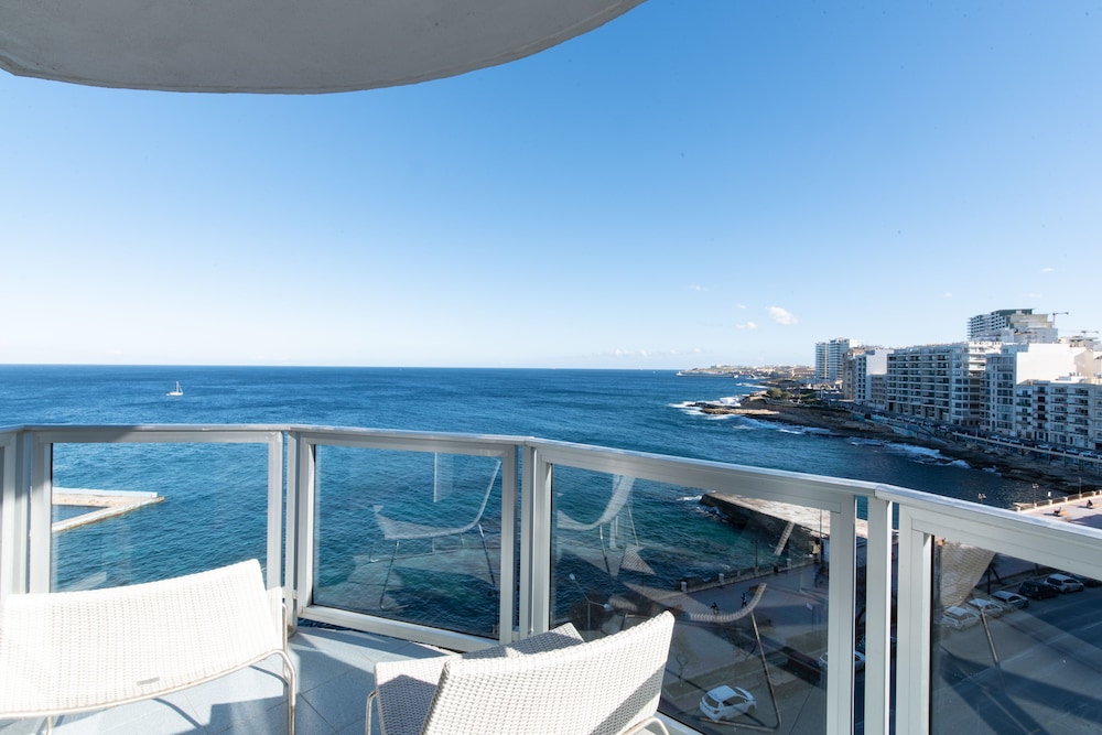 Junior Suite, Sea View - Photo 7