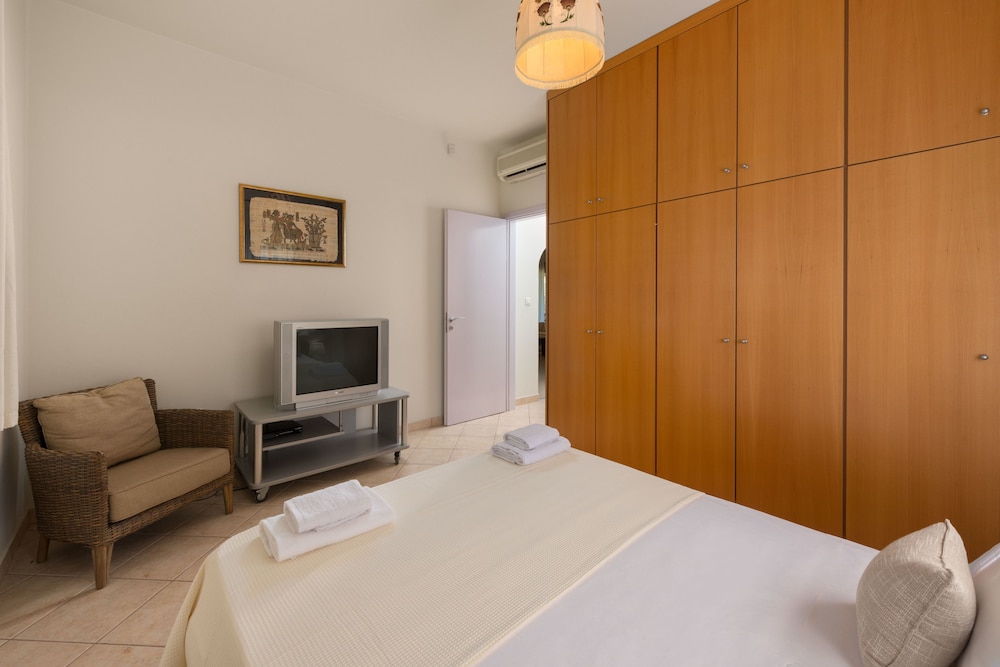 Villa, 3 Bedrooms photo 2