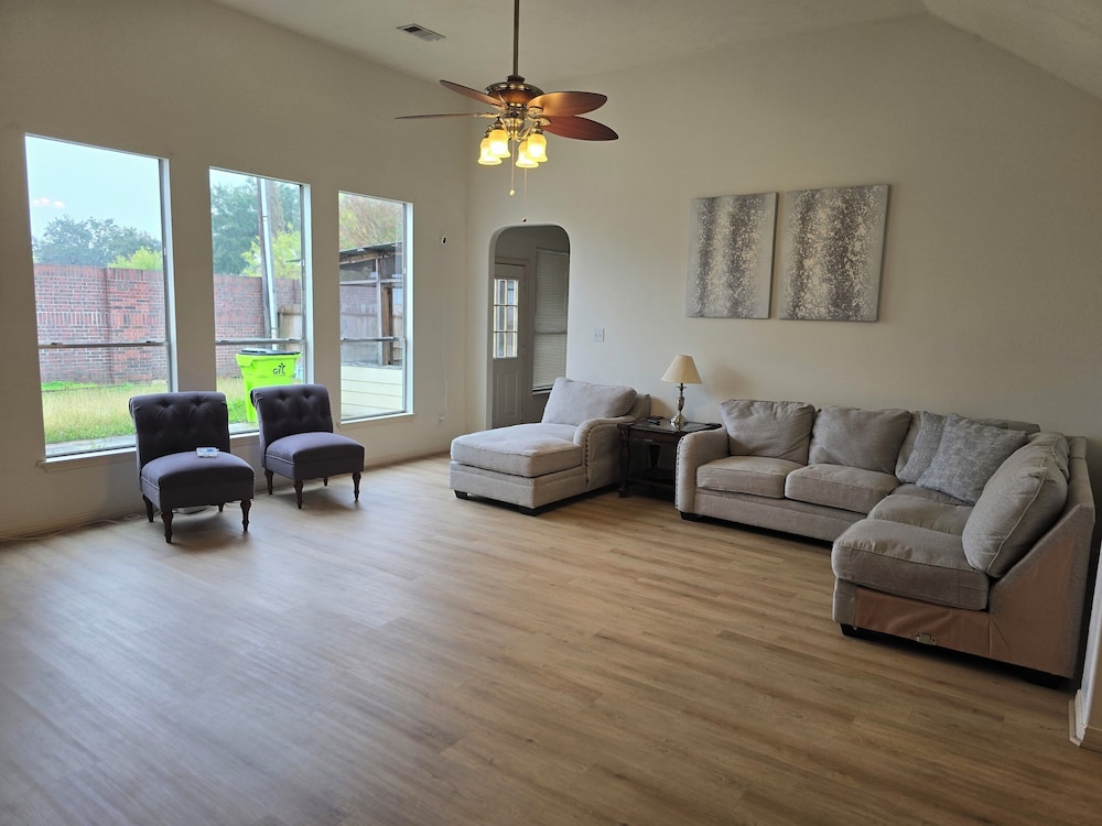 Comfort Shared Dormitory