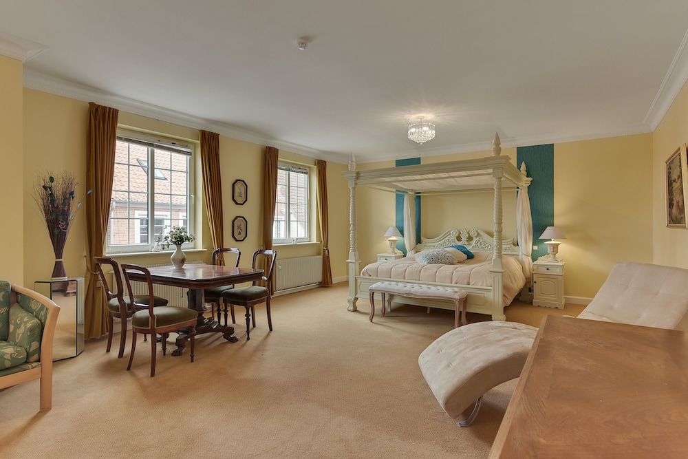Quadruple Room, 2 Bedrooms photo 1