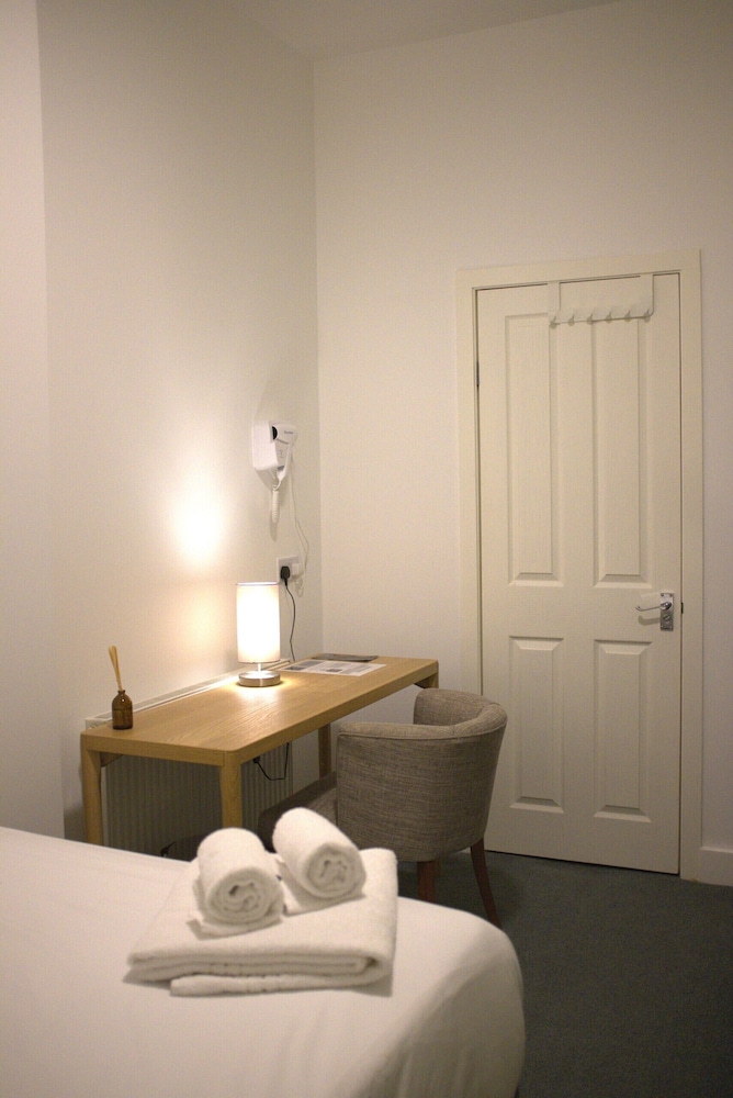 Comfort Double Room, Ensuite (Comfort Double Room) - Photo 2