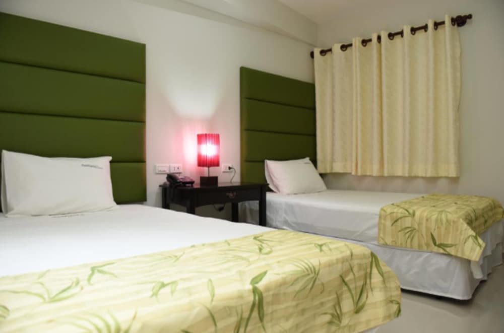 Double Room, 2 Twin Beds photo 3