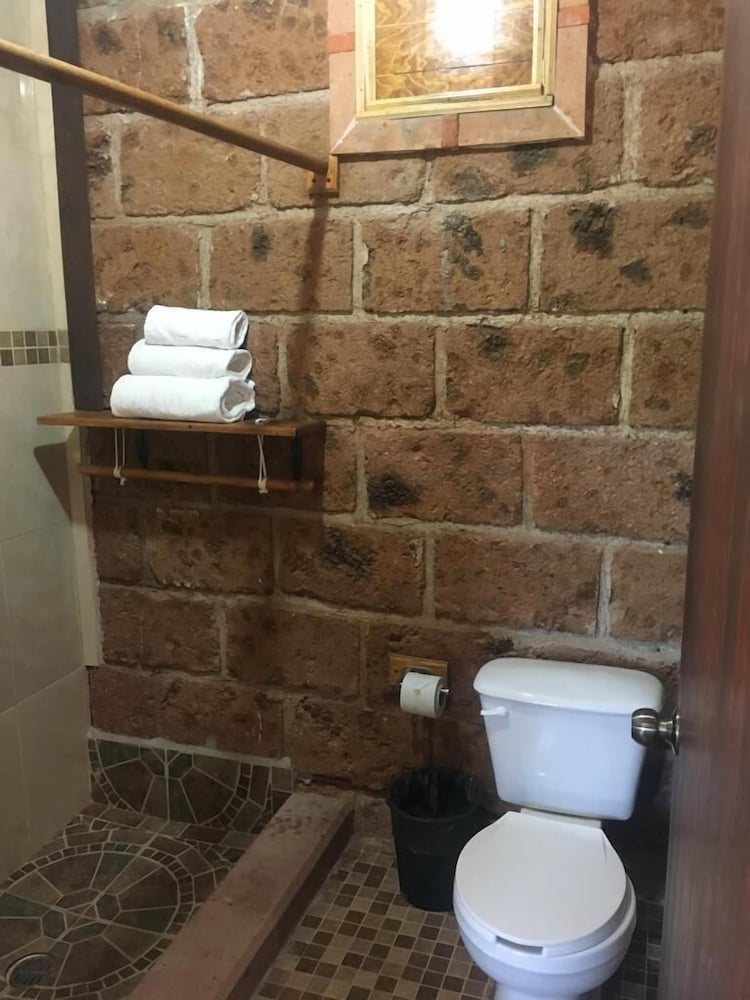 Standard Room - Photo 6