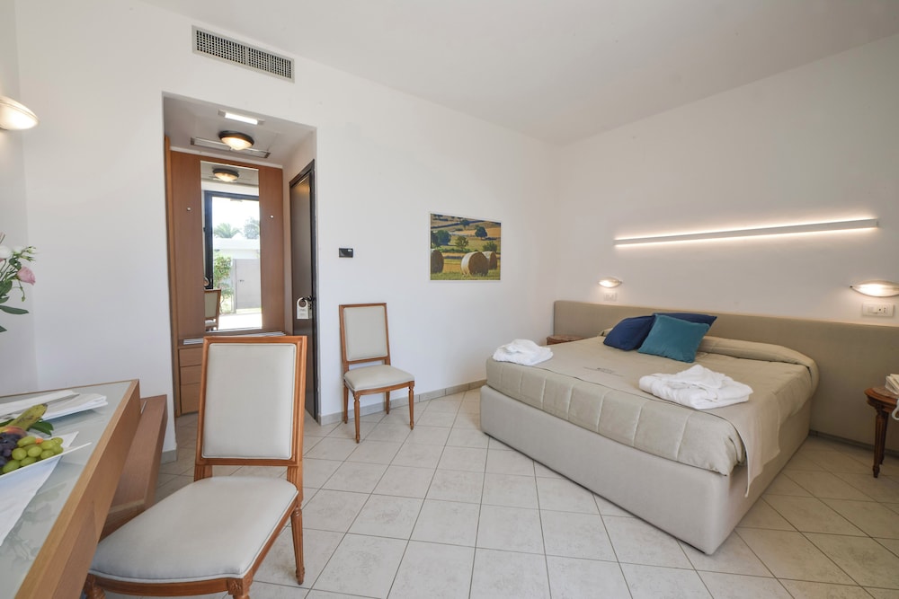 Classic Double Room photo 1