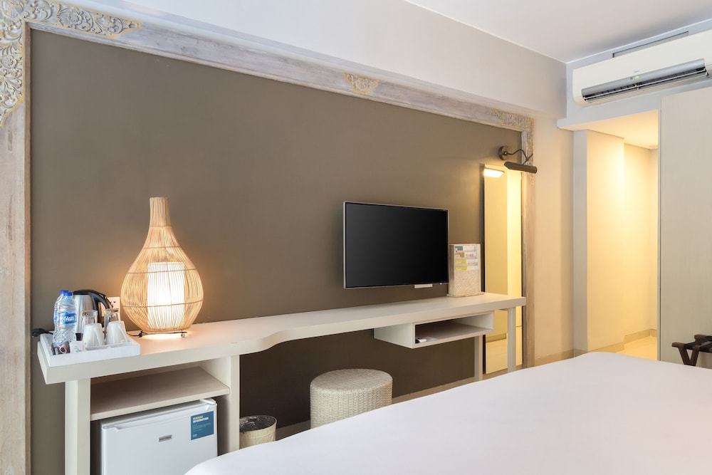Room, 1 King Bed, Lagoon View