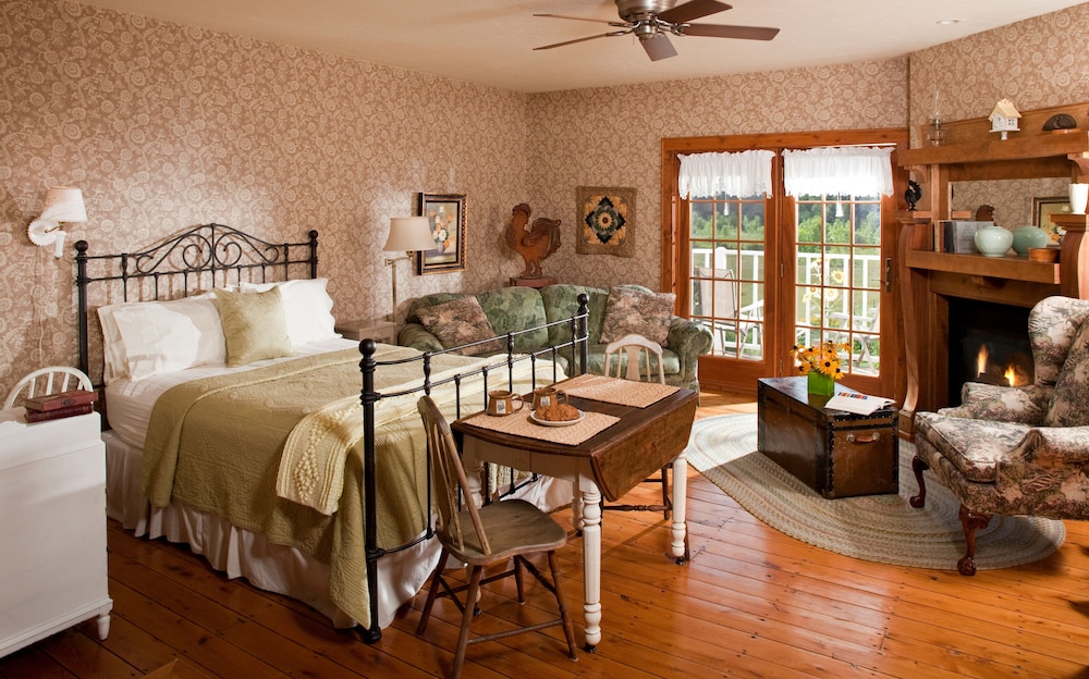 Sunflower Suite photo 1