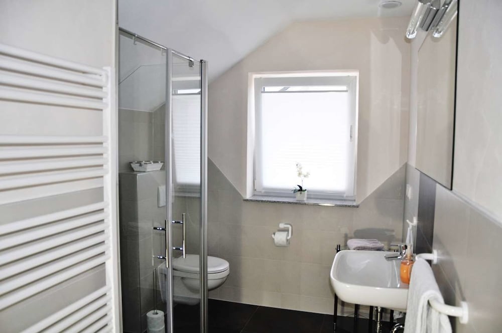 Deluxe Apartment, 1 Bedroom, Balcony, Garden View photo 2