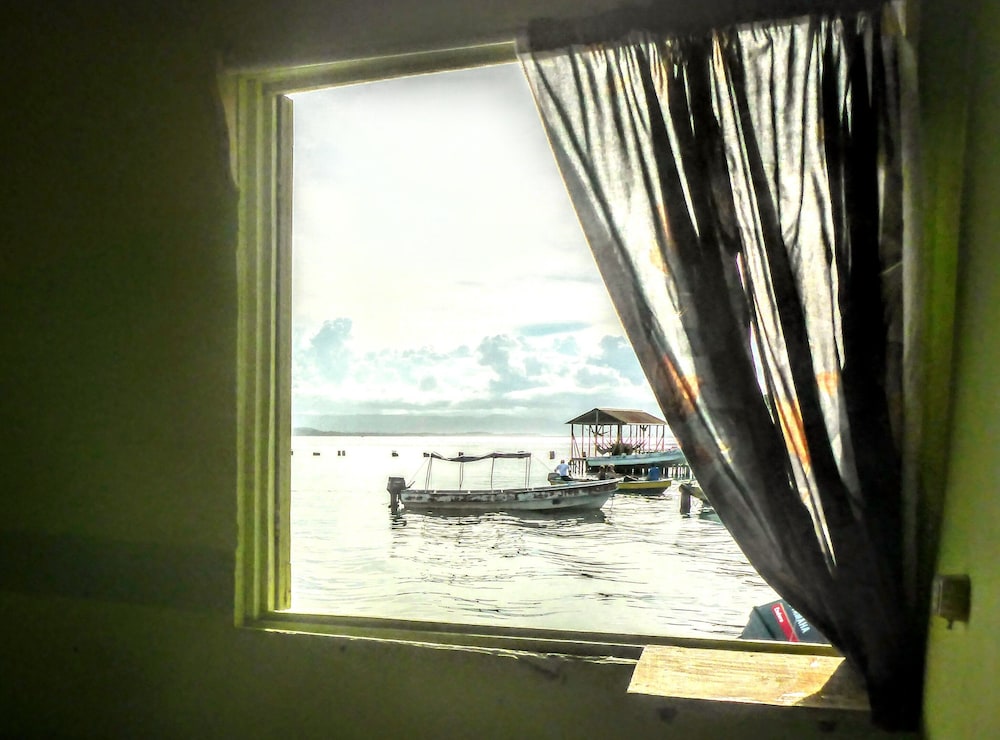 Twin Room, 2 Twin Beds, Private Bathroom, Ocean View photo 3