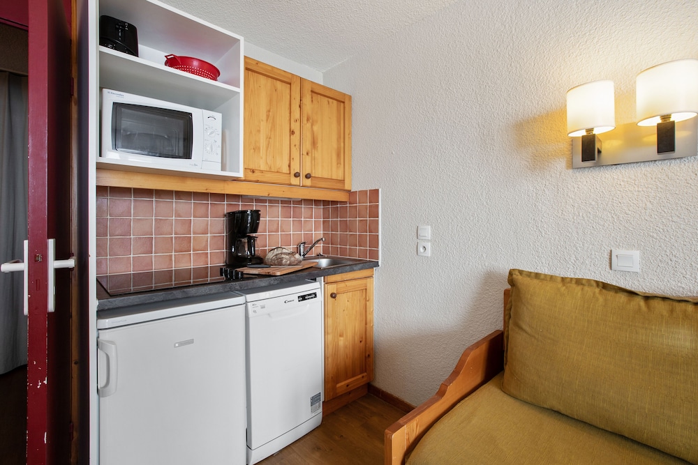 Apartment 4 people - 1 bedroom photo 2