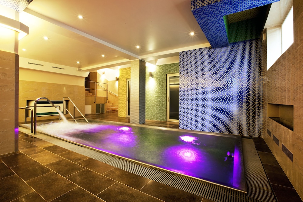 Relax Inn — photo 49
