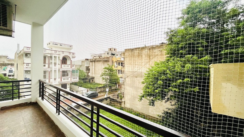 Standard Apartment, 3 Bedrooms - Photo 8