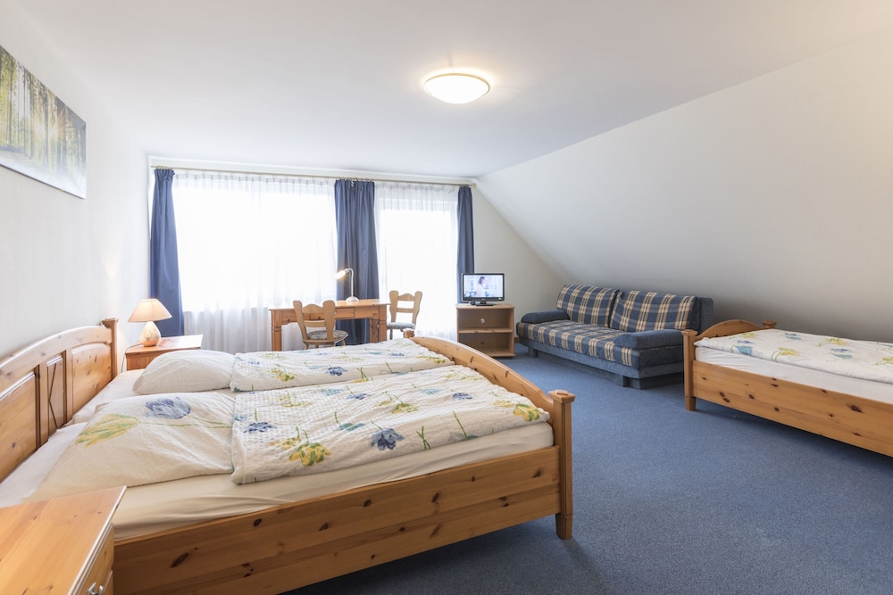Double Room - Photo 1