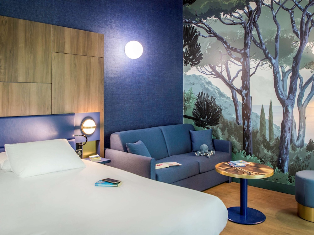 Junior Suite, 1 Double Bed, Garden View - Photo 6
