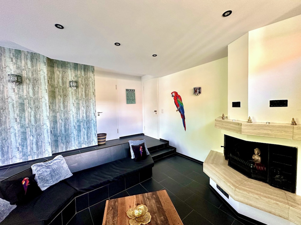 Comfort Double Room, 1 King Bed, Non Smoking, Terrace, photo 6