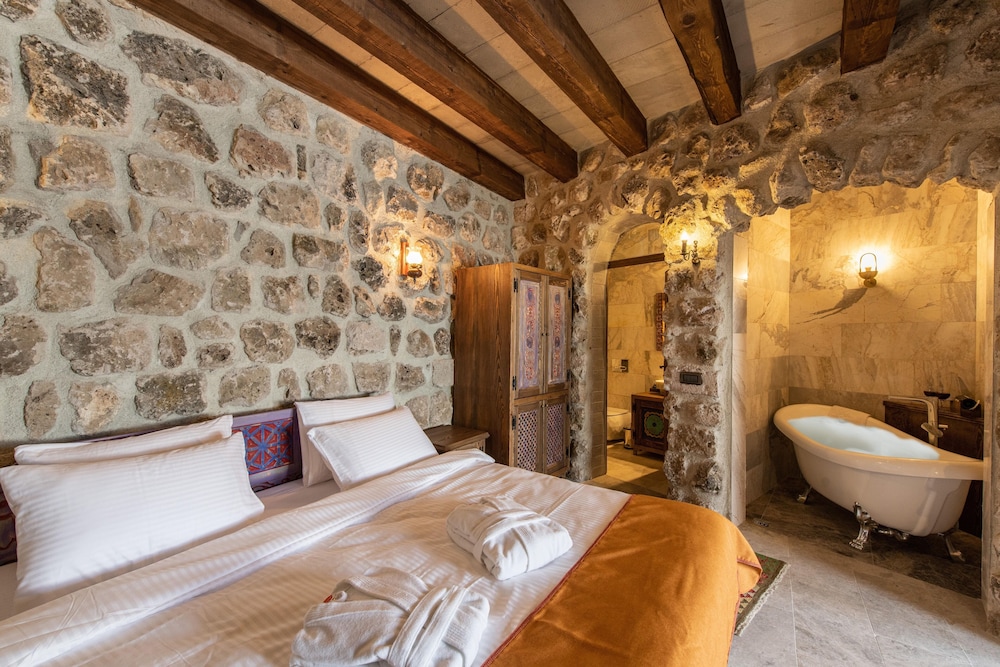 Garden Suite