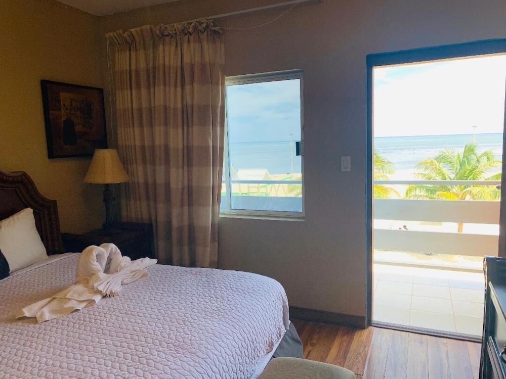 Double Room, Ocean View photo 1