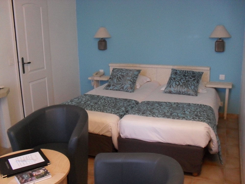 Superior Triple Room photo 1