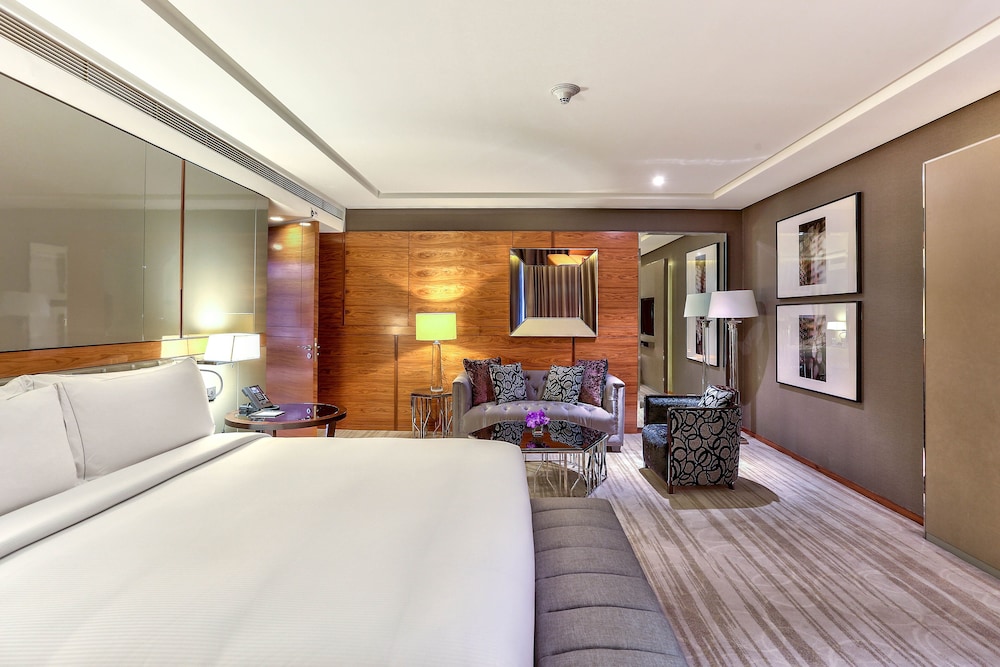 Hilton, Presidential Suite photo 2