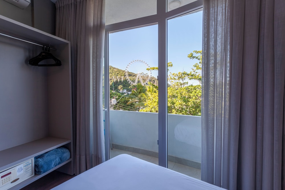 Superior Room, Sea View - Photo 3