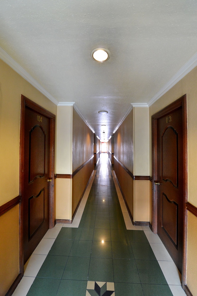 Deluxe Room (with Air Condition) photo 3