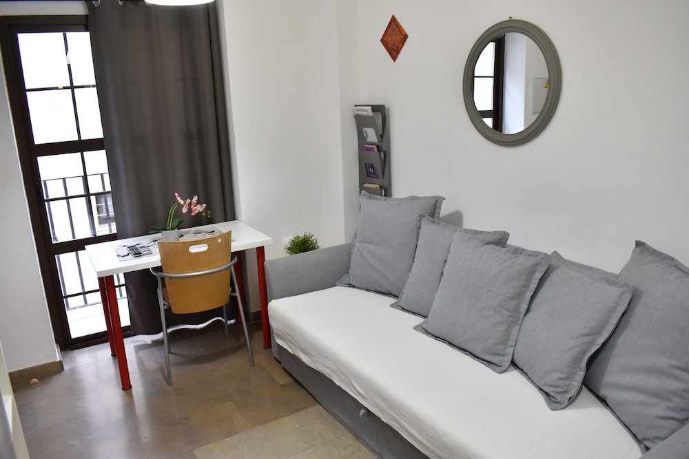 Apartment, 1 Bedroom - Photo 30