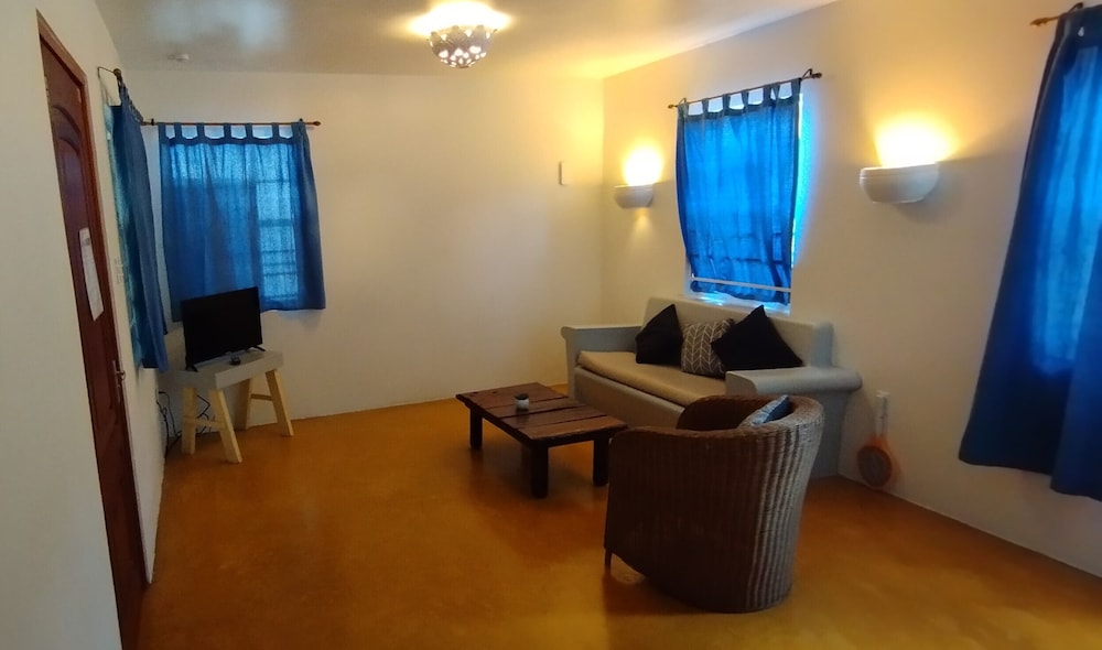 1 Bedroom Apartment photo 2