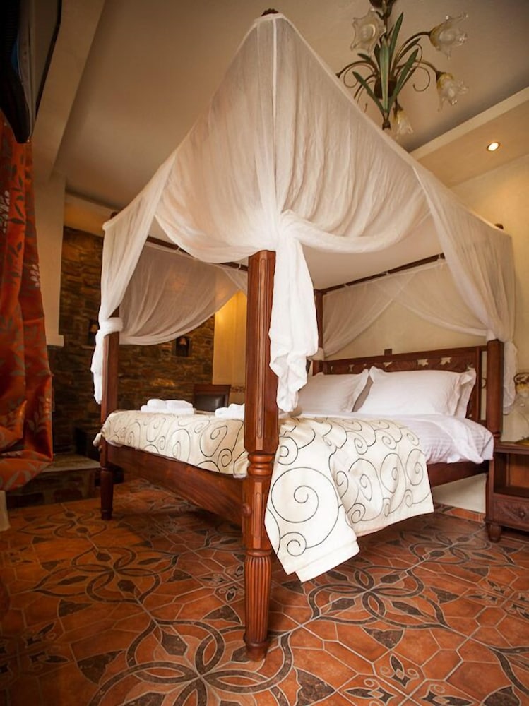 Double Room, 1 Queen Bed