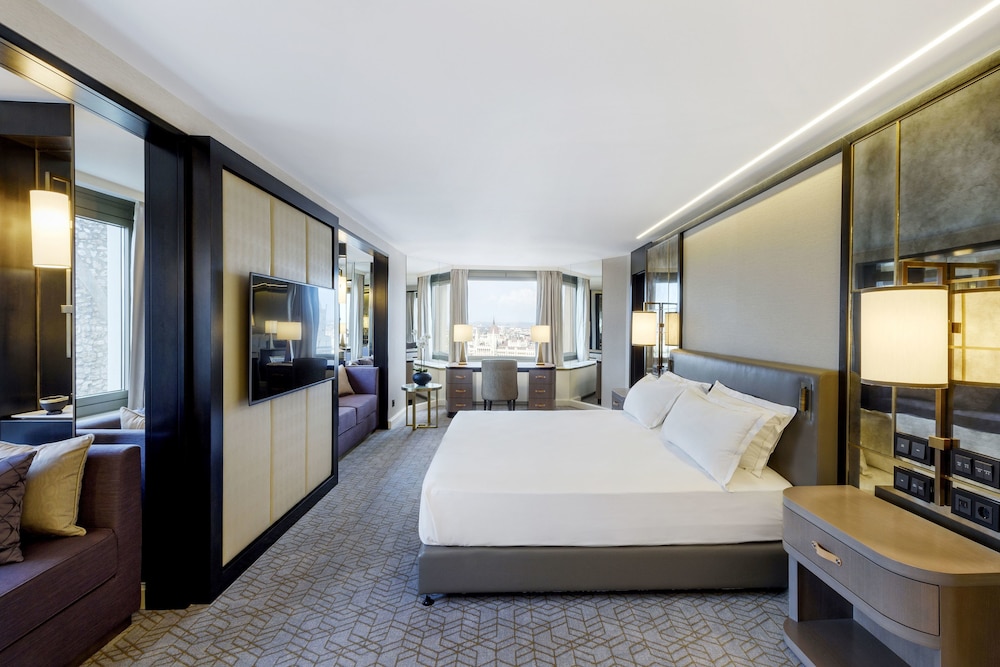 Presidential Suite, 1 King Bed, Non Smoking thumbnail 5