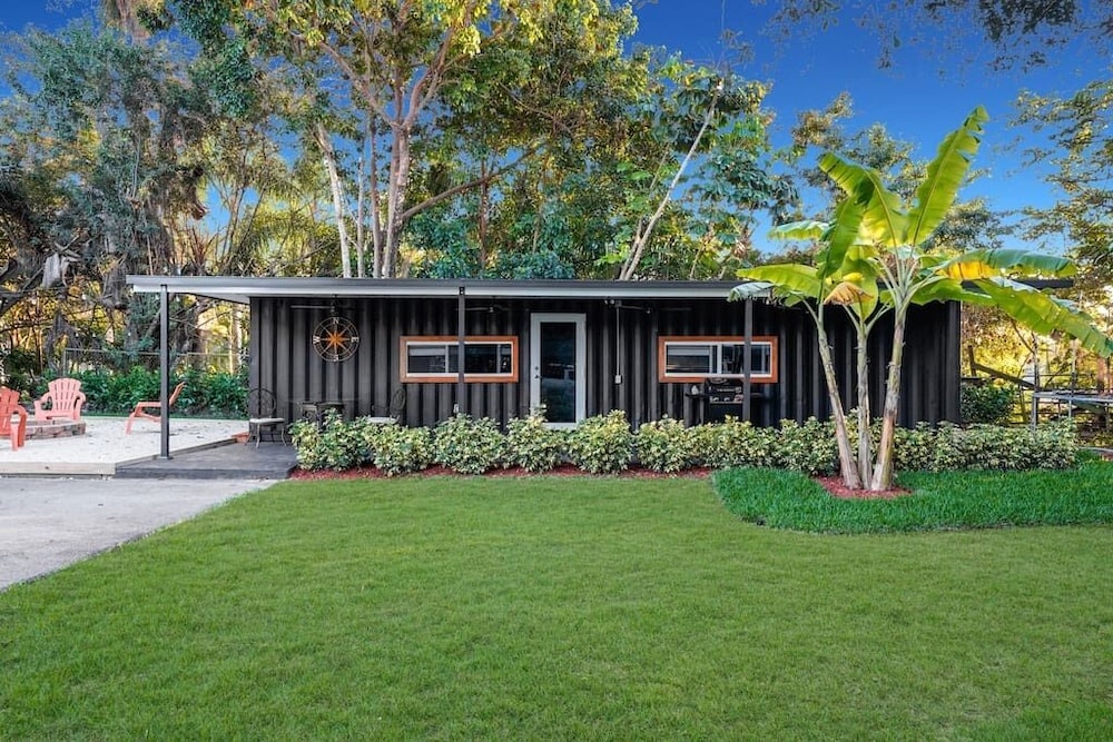 Villa photo 2