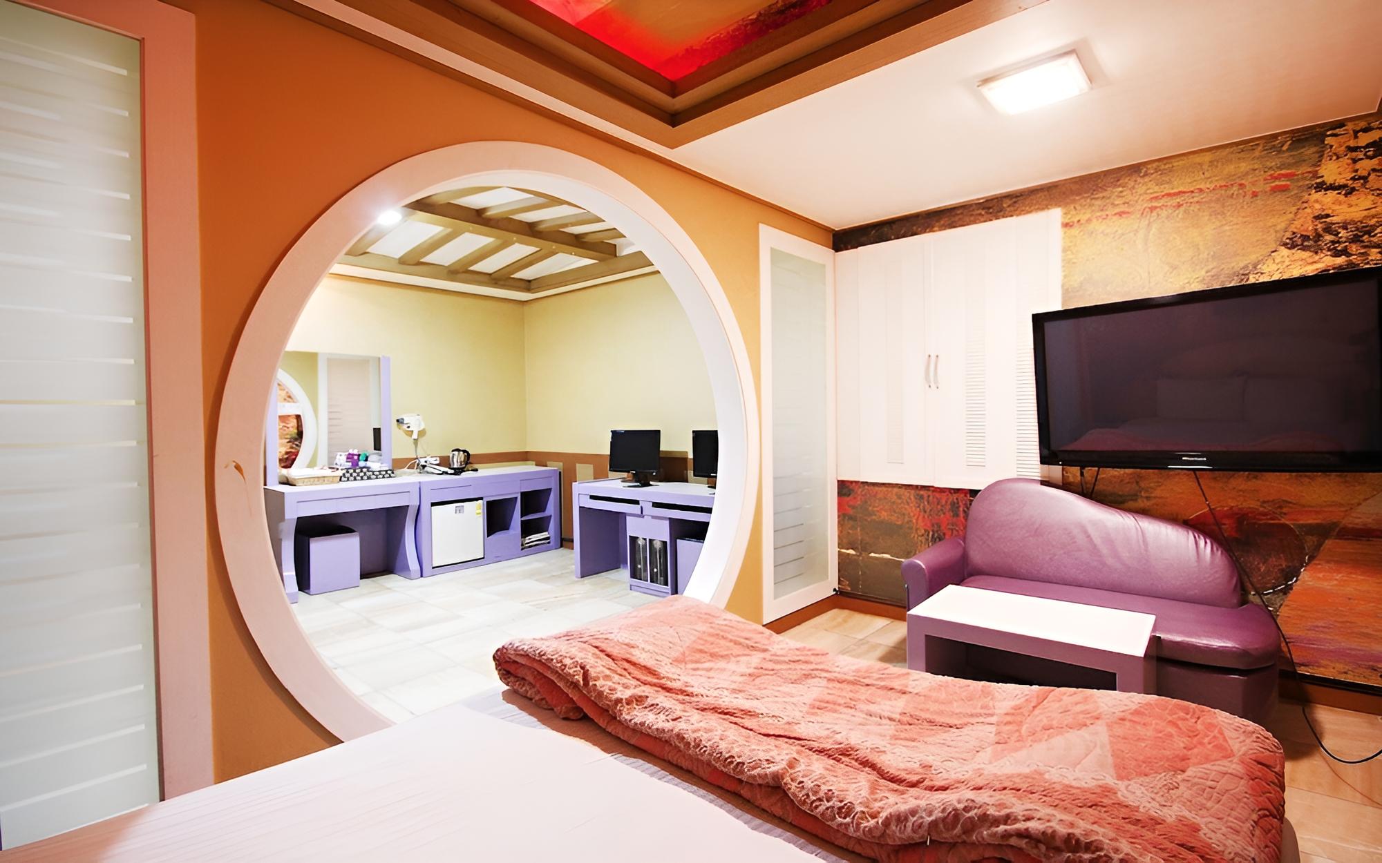 Room (VIP) photo 2