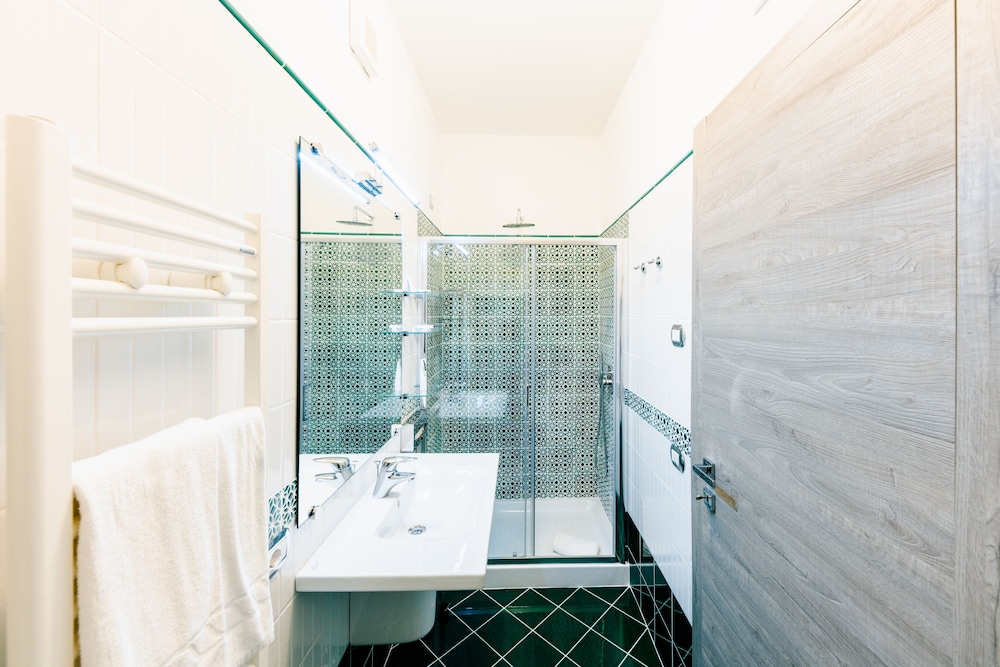 Double or Twin Room, Sea View photo 3