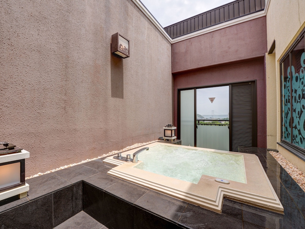 Luxury Double Room, 1 Queen Bed, Non Smoking, Sauna photo 2