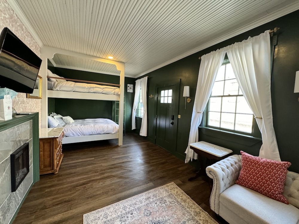 Family Single Room photo 1