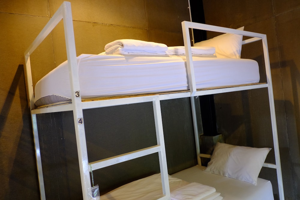 4 Beds Dorm photo 3