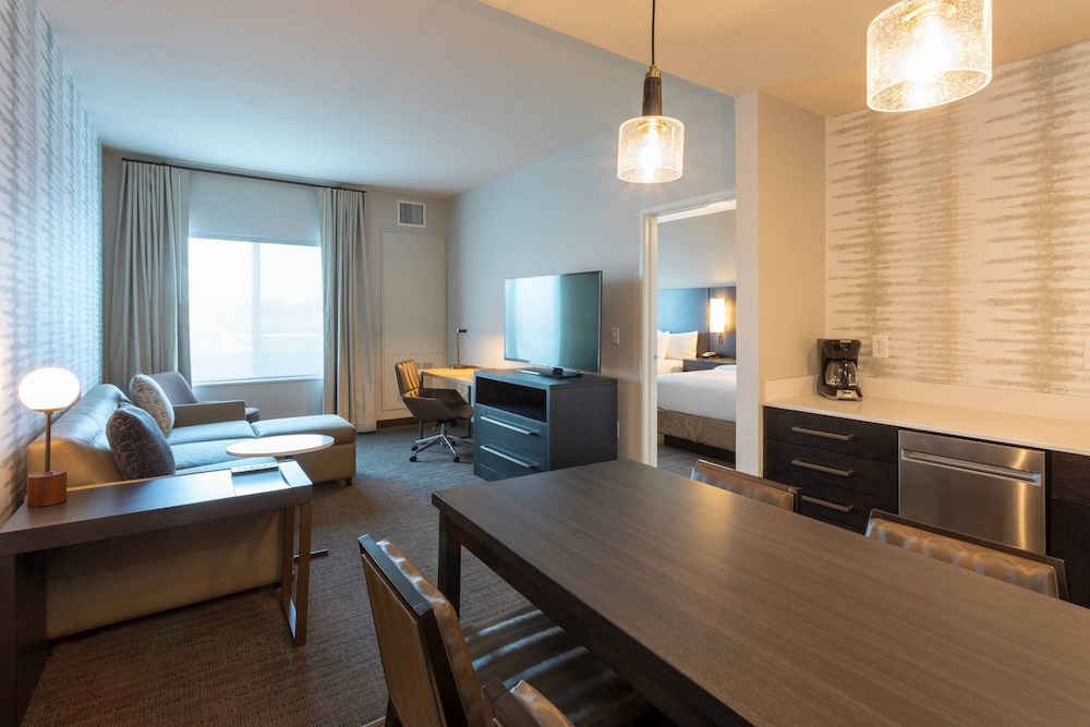 Suite, 1 Bedroom photo 2
