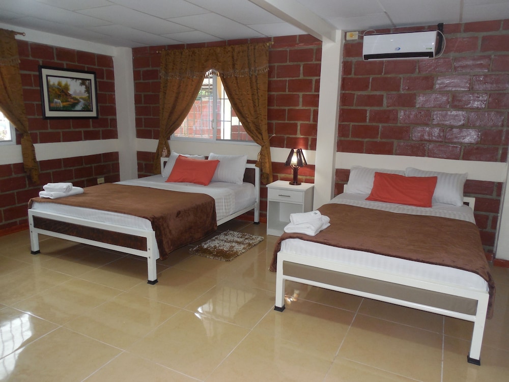 Family Suite, 1 Bedroom, Accessible