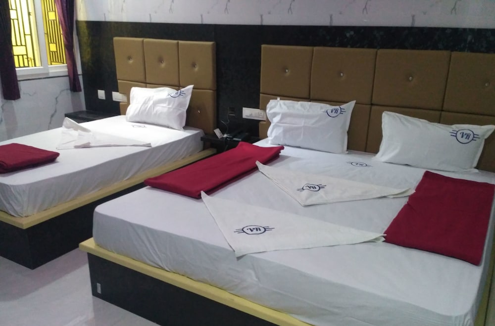 Luxury Triple Room
