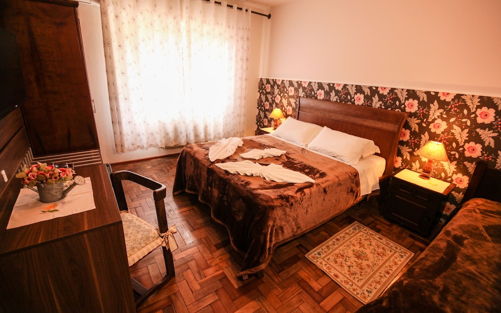Romantic Suite photo 2