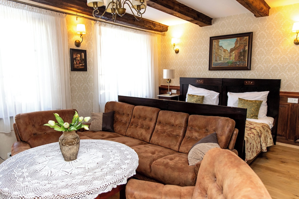 Classic Studio Suite photo 3
